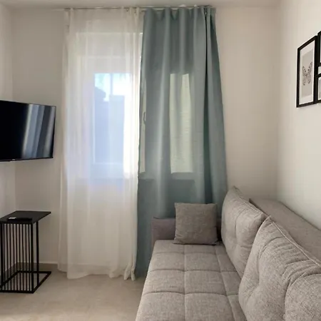 Belavista Apartman *