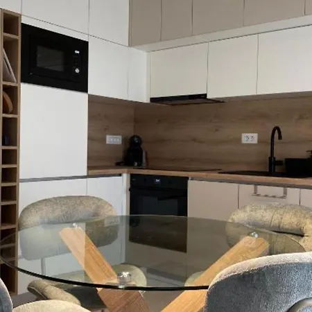 Belavista Apartman *